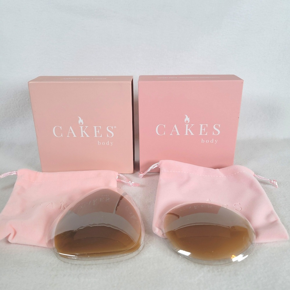 CAKES Body Womens Nipple Cover Set Grippy Silicone Size Itty Bitty Cocoa